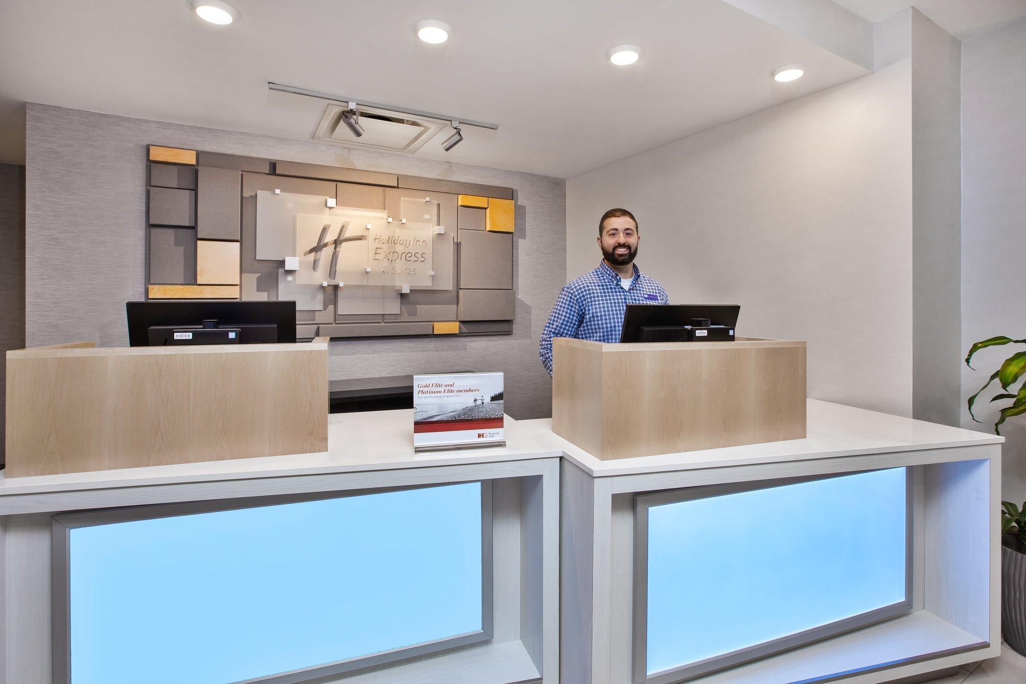 Holiday Inn Express Rochester-Victor By Ihg Exterior photo